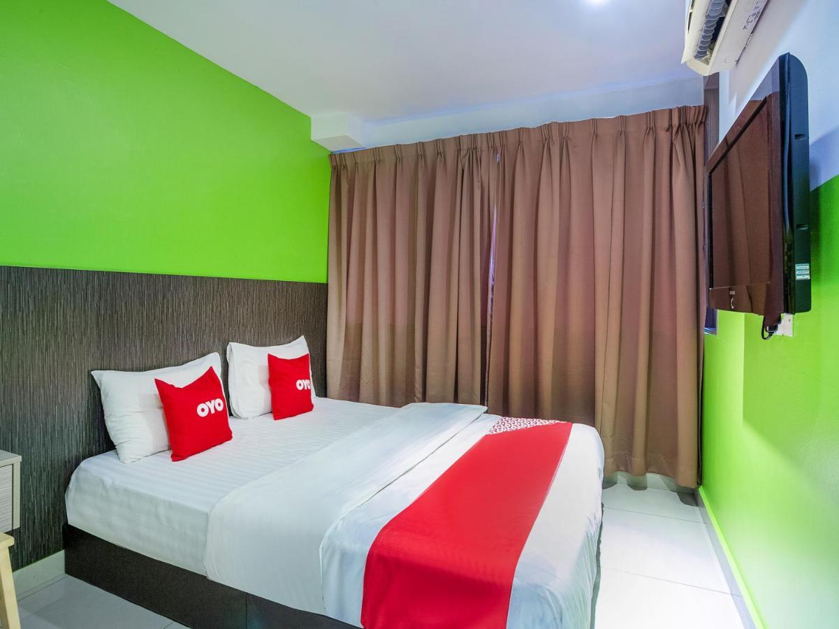Oyo 90173 Hotel Mekong Куала-Лумпур Экстерьер фото